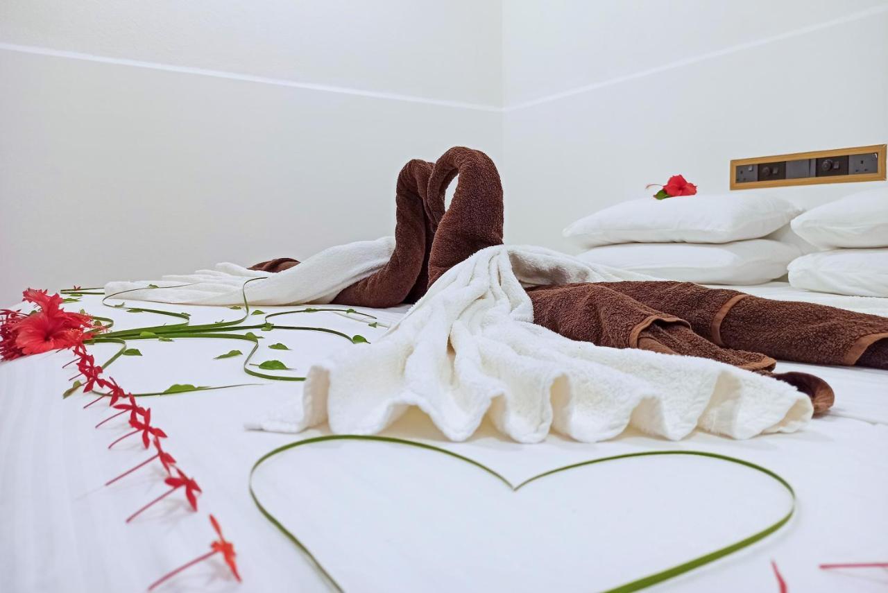 Sky Inn Thoddoo Zewnętrze zdjęcie